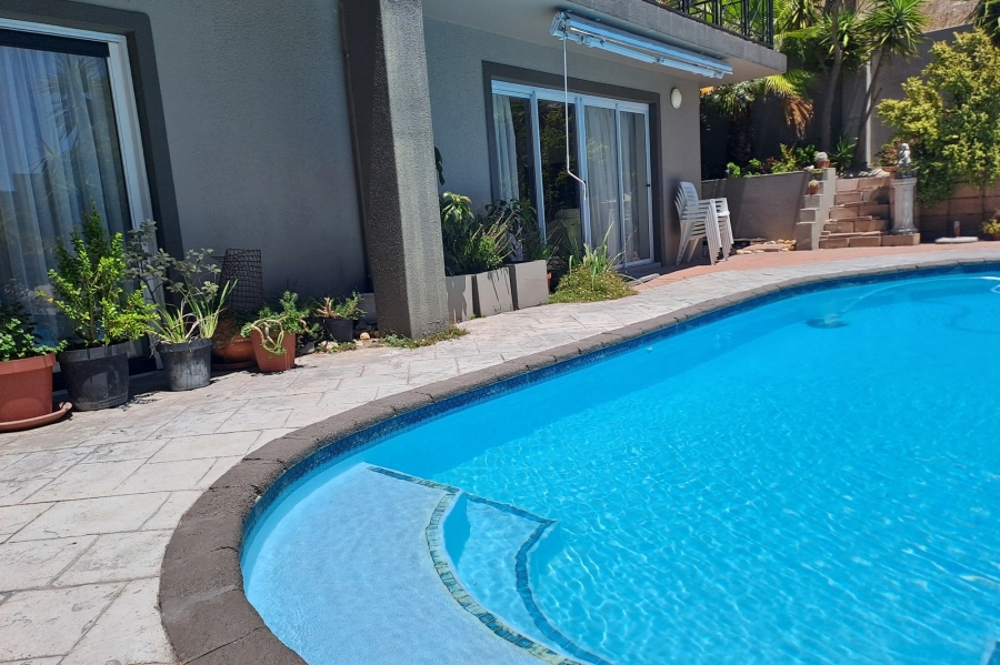 To Let 2 Bedroom Property for Rent in West Beach Western Cape
